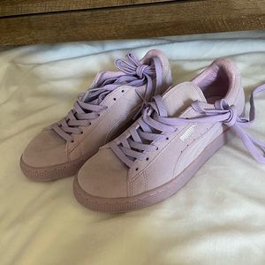 Pastel Purple puma’s